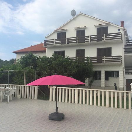 Guesthouse Lidija ククリカ エクステリア 写真